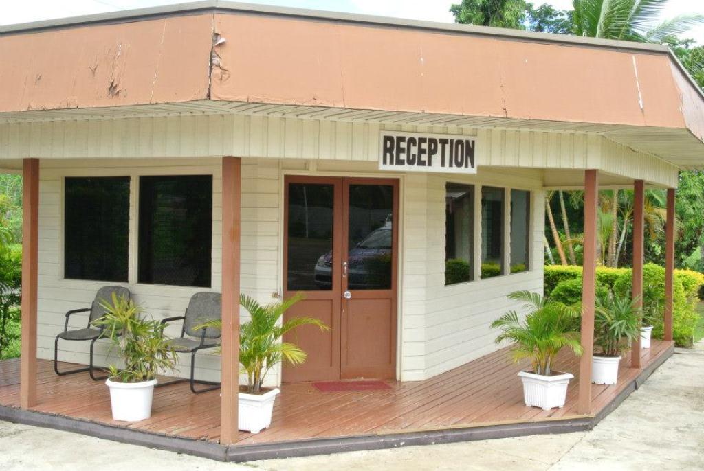 The Friendly North Inn Лабаса Экстерьер фото